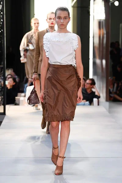 Look 31